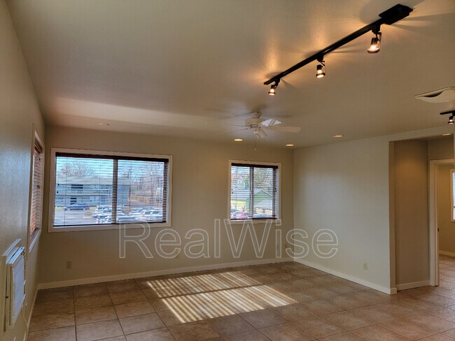 Photo - 219 NW 6th St Unit Ste 2