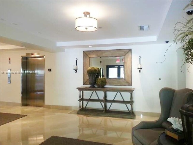 Photo - 575 Crandon Blvd Condo Unit 407