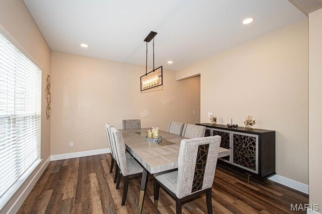 Photo - 533 Weidman Rd