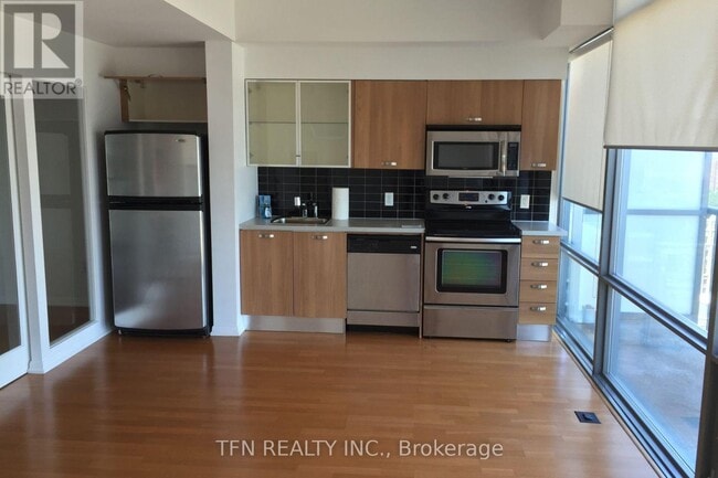 Photo - 37 Grosvenor St Unit 3504