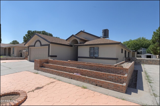 Photo - 129 Torrey Pines Dr