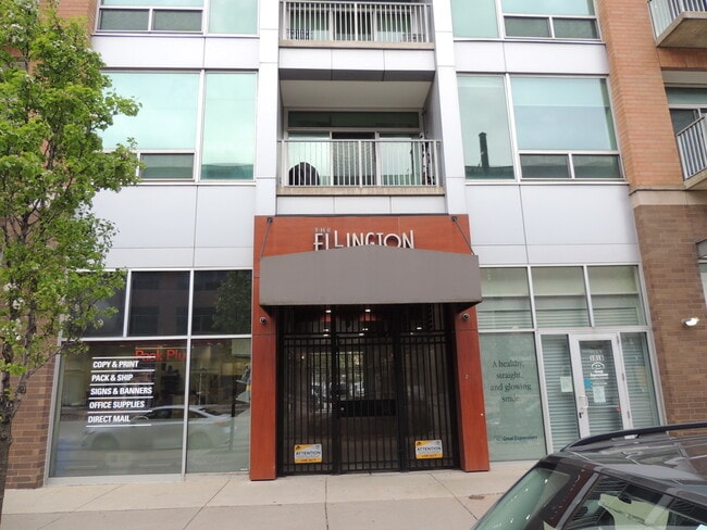 Building Photo - 3670 Woodward Ave Unit 501 Rental