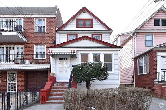 Building Photo - 83-08 Dongan Ave Rental