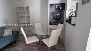 Building Photo - 2141 Biarritz Dr Unit 4 Rental