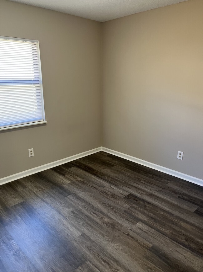 Photo - Coal Creek Apartment Homes