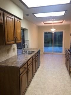 Photo - 445 Cozby Ave