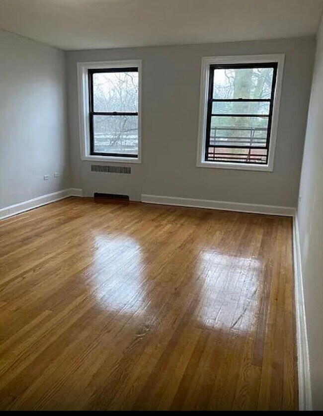 Photo - 3 Larchmont Acres Unit 313 A