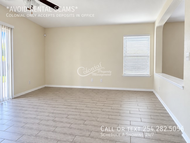 419 W Iowa Dr