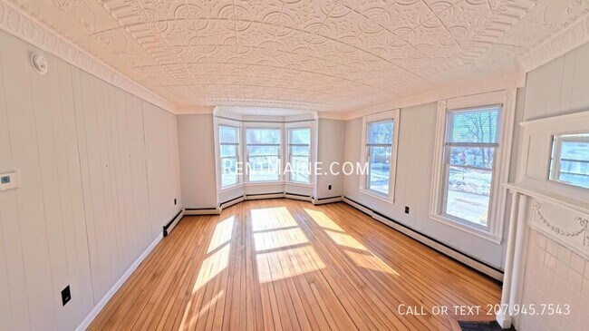 Photo - 203 Center St Unit 1