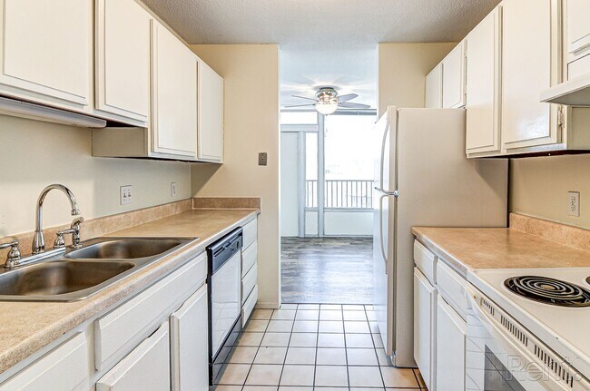 Thornton Place Apartments
