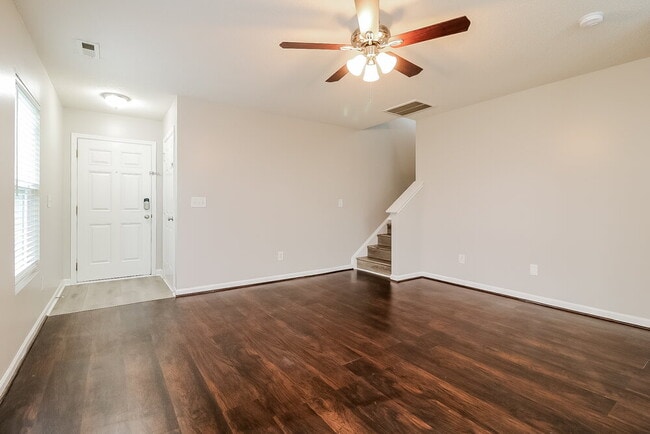 Photo - 3775 Marshlane Way