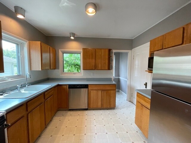 Photo - 605 Brookland Park Dr