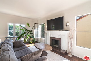 Photo - 751 Croft Ave