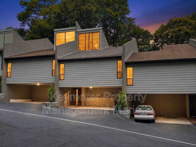 510 E Ponce de Leon Ave