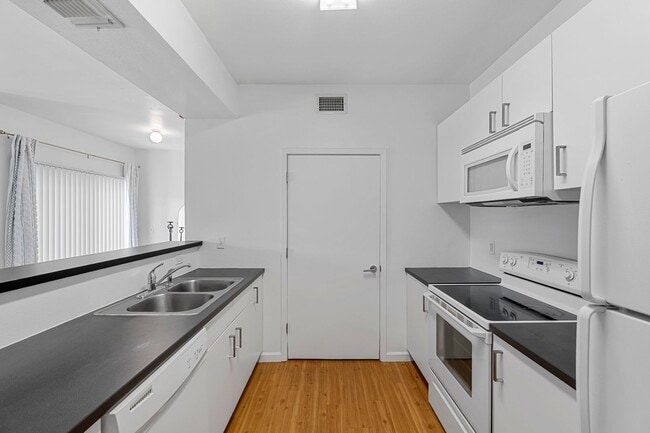 Green Spring Apartments