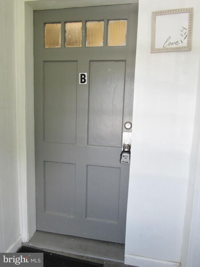 2200 S Lincoln Ave Apartment For Rent in Vineland, NJ