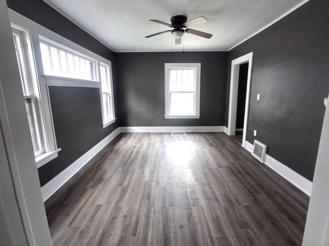 2405 East Ave