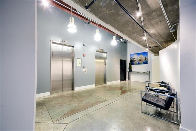 Photo - 2000 Bagby St Unit 13432