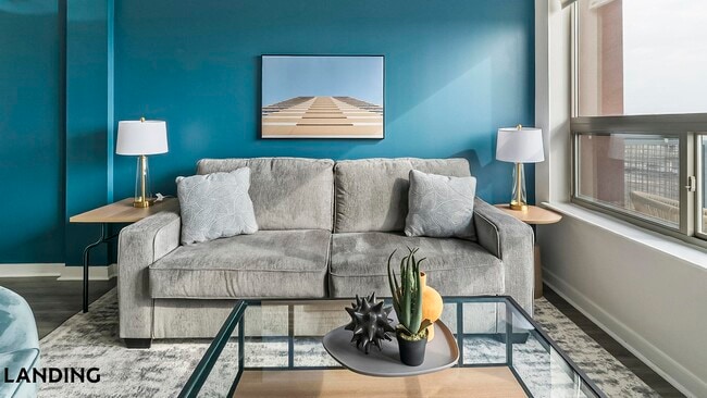 Photo - 825 Usener St Unidad 748