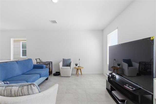 Photo - 1491 Sterling Wy