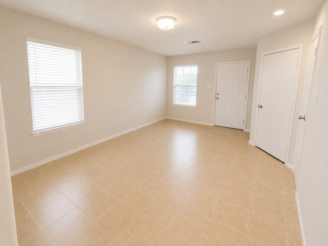 Photo - 1518 Perennial Ln