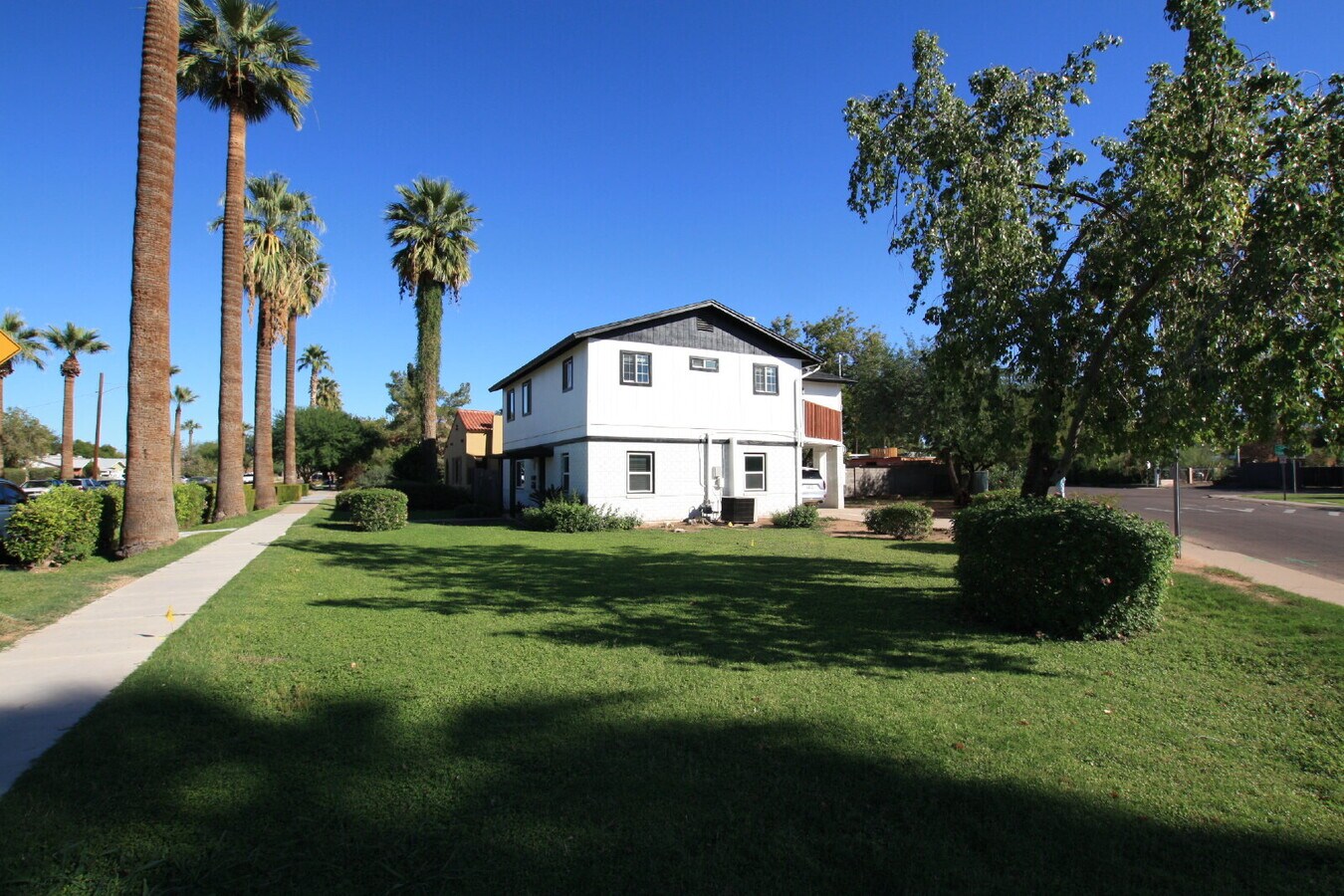 Photo - Rare Find in the Coveted Cheery Lynn Histo...