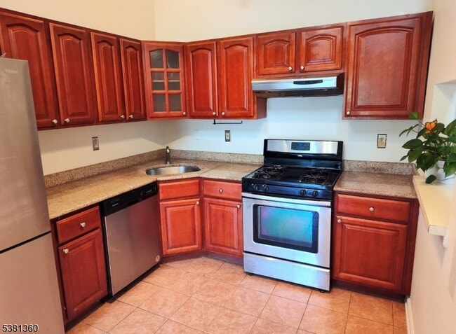 Photo - 816 Breckenridge Dr