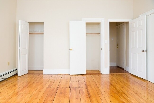 *Pictures are representative samples of the advertised unit. In some cases, the actual units you to - 18 Ashley St Unit 1A Rental