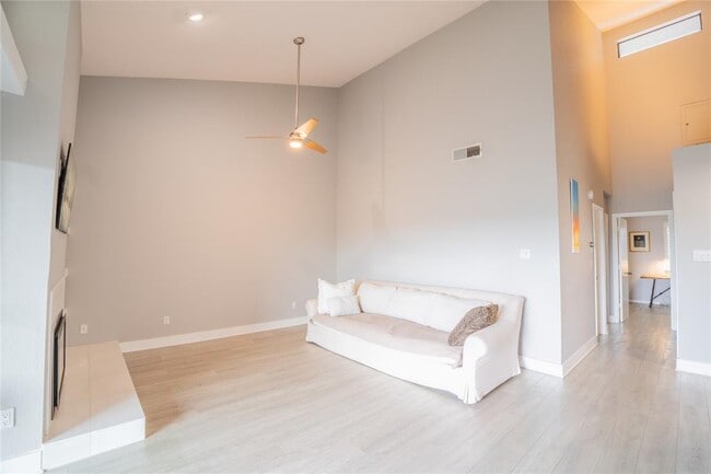 Photo - 8200 Neely Dr Unit 209