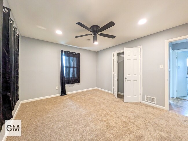 Photo - 6722 Fairwood Rd