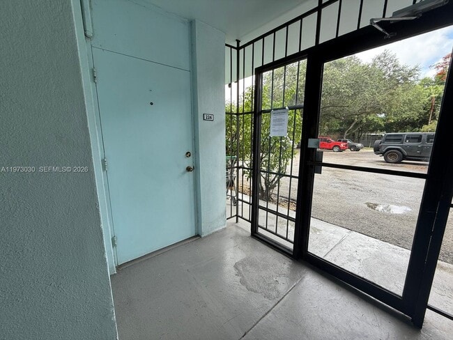 Photo - 2539 S Bayshore Dr Unit 226AR