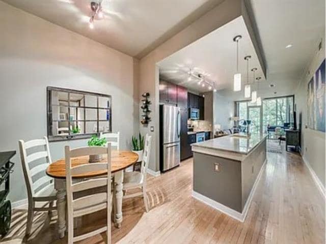 Building Photo - 2950 McKinney Ave Unit 211