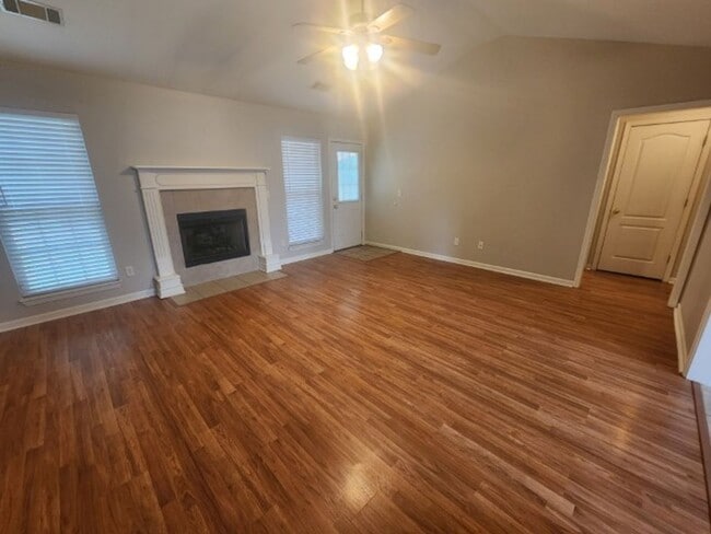 Photo - 701 Hidden Forest Dr