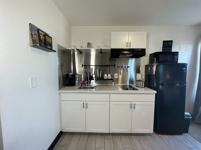 Photo - The Betty-Jeanne