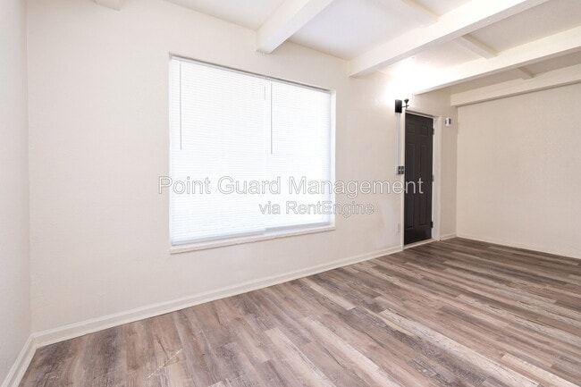 Photo - 1341 W Dora St