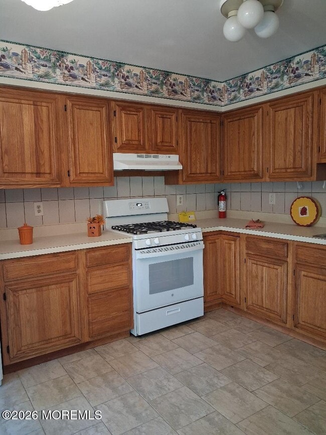 Photo - 287 Elmwood Ct