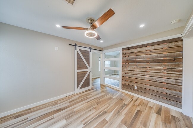 Photo - 2515 Cypress Island Dr