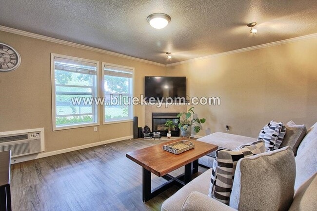Photo - 1 Bed, 1 Bath Condo in Bethany Village wit...