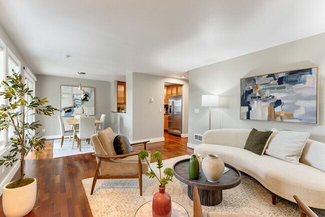 Photo - 8980 Redmond - Woodinville Rd NE Unit 101