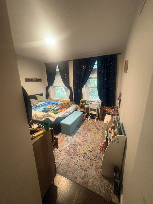 Photo - Amazing 3 bed 2 bath in Brookline!