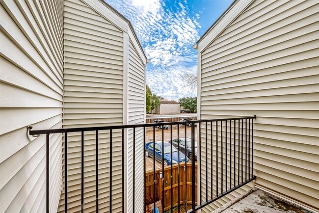 Photo - 9809 Richmond Ave Unit C8