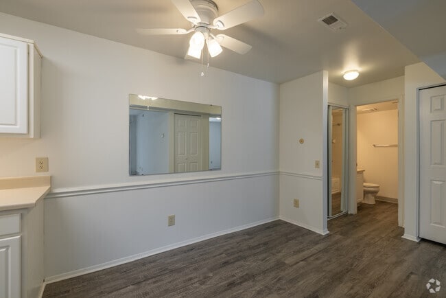 1BR, 1BA Dining