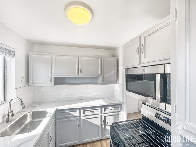 Photo - Great 2B/1BA House in Linda Vista!