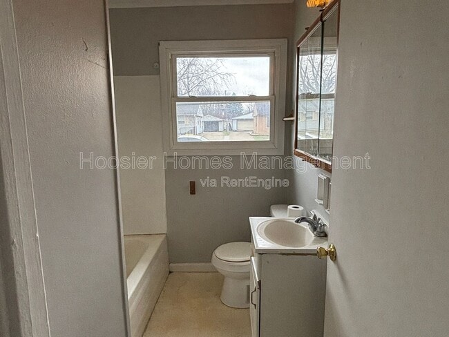 Photo - 7346 E 54th St