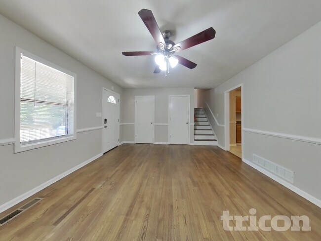 Photo - 4021 Wylie Ln