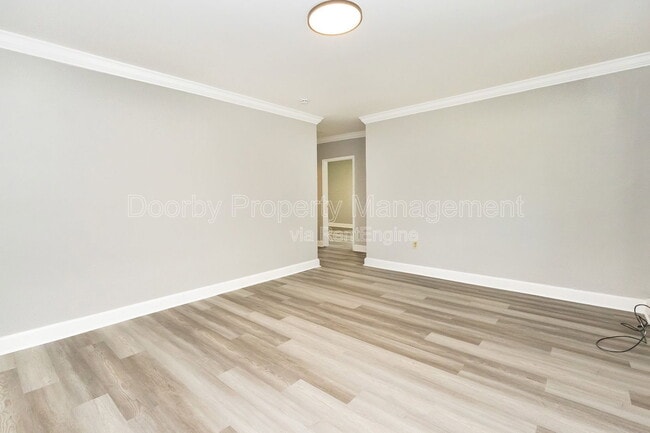 Photo - 1301 N Orchard Knob Ave