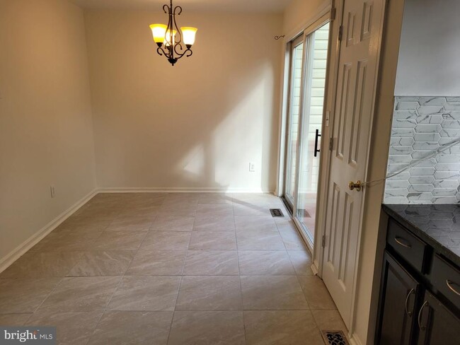 Photo - 8636 Sanderling Dr Townhome