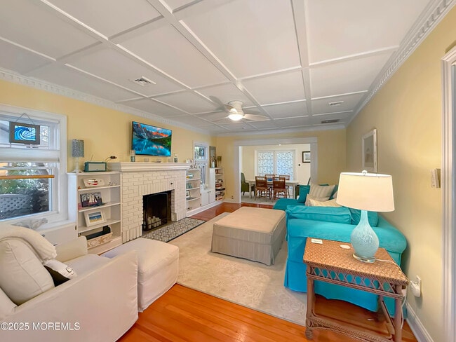 Photo - 2116 4th Ave