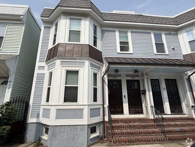Building Photo - 199 N St Unit 2 Rental