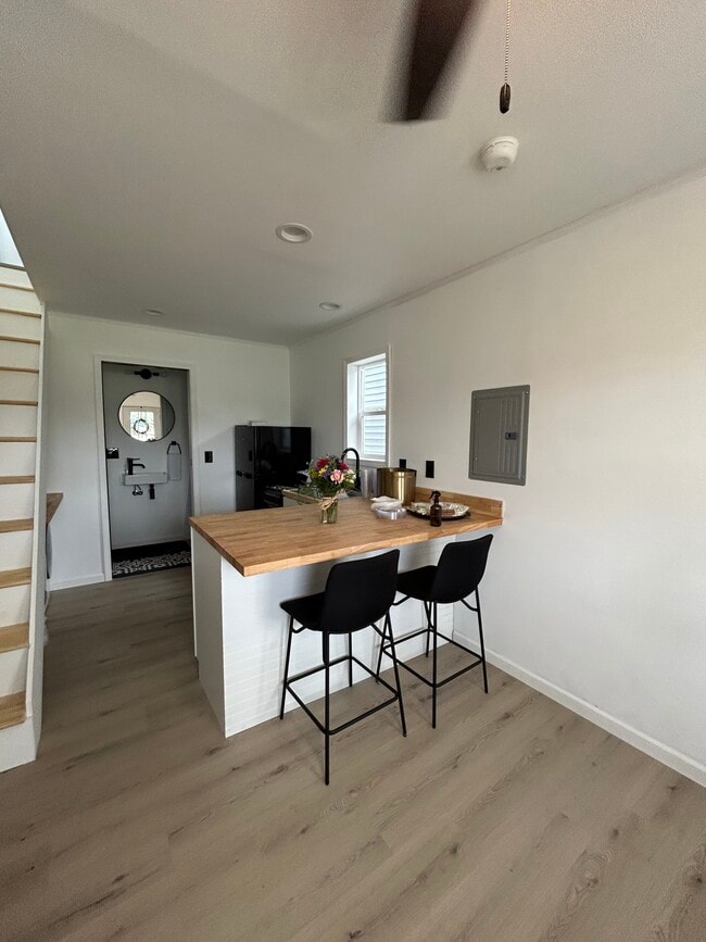 Photo - 1842 7th Ave Unit 1842